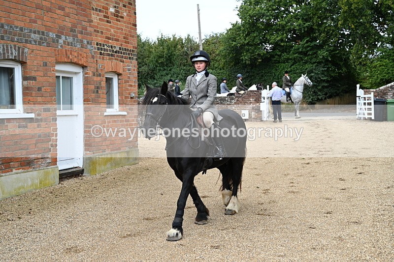 WJ7_6808 - Berks & Bucks at Blandy’s Farm 31-08-25