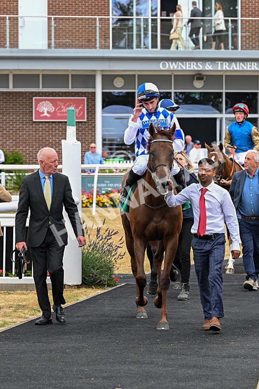 010826-Race 3-Brighton Beach-2748 - Race 3 14.43pm Theakston Great Yorkshire Pint EBF Novice Stakes