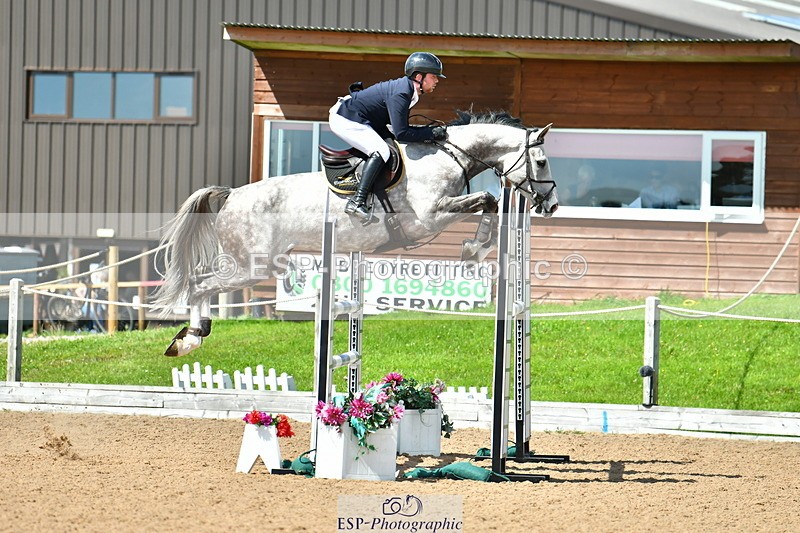 230811A-142506-05766 - Cls 23 Chard Eq 7Yr Old Champs