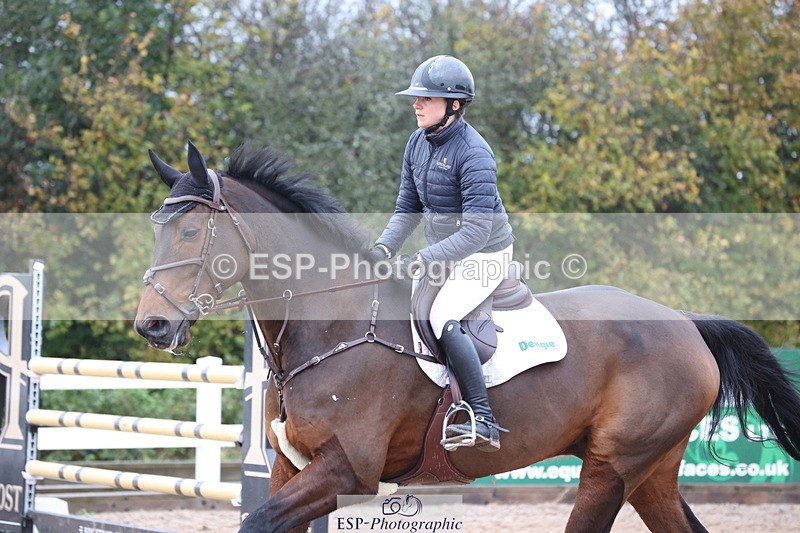 231112A-145538-05067 - Cls 21 Foxhunter & 1.20m Open