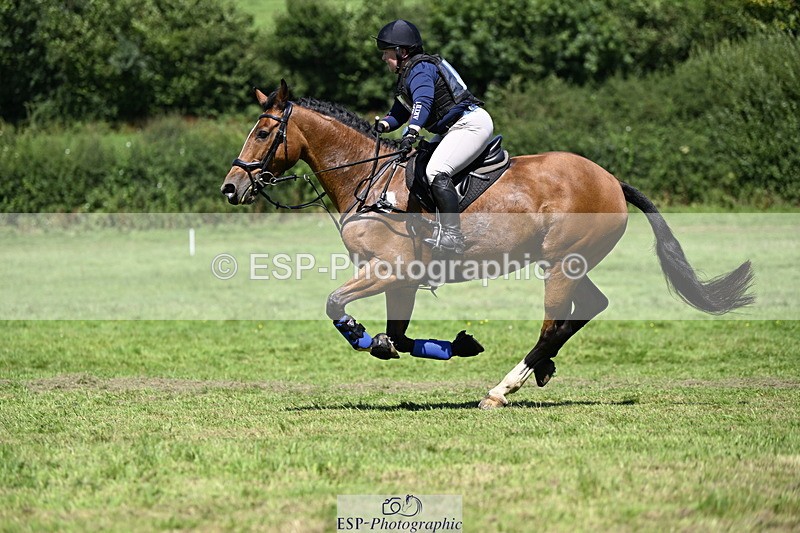 240811A-130341-03265 - 077-