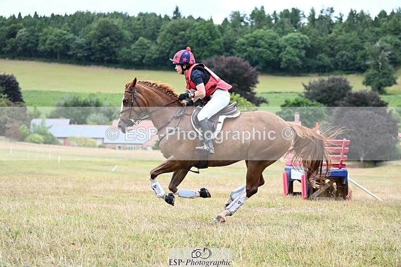 250803A-105435-10190 - L-506-Caroline.Dyer-CURRAGHGRAIGUE.QUEBEC