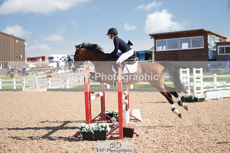 250329-103846-03683 - Cls 20 British Novice and 90cm