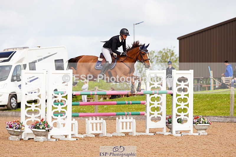 240526A-100038-07263 - Cls 25 National 1.30m Open