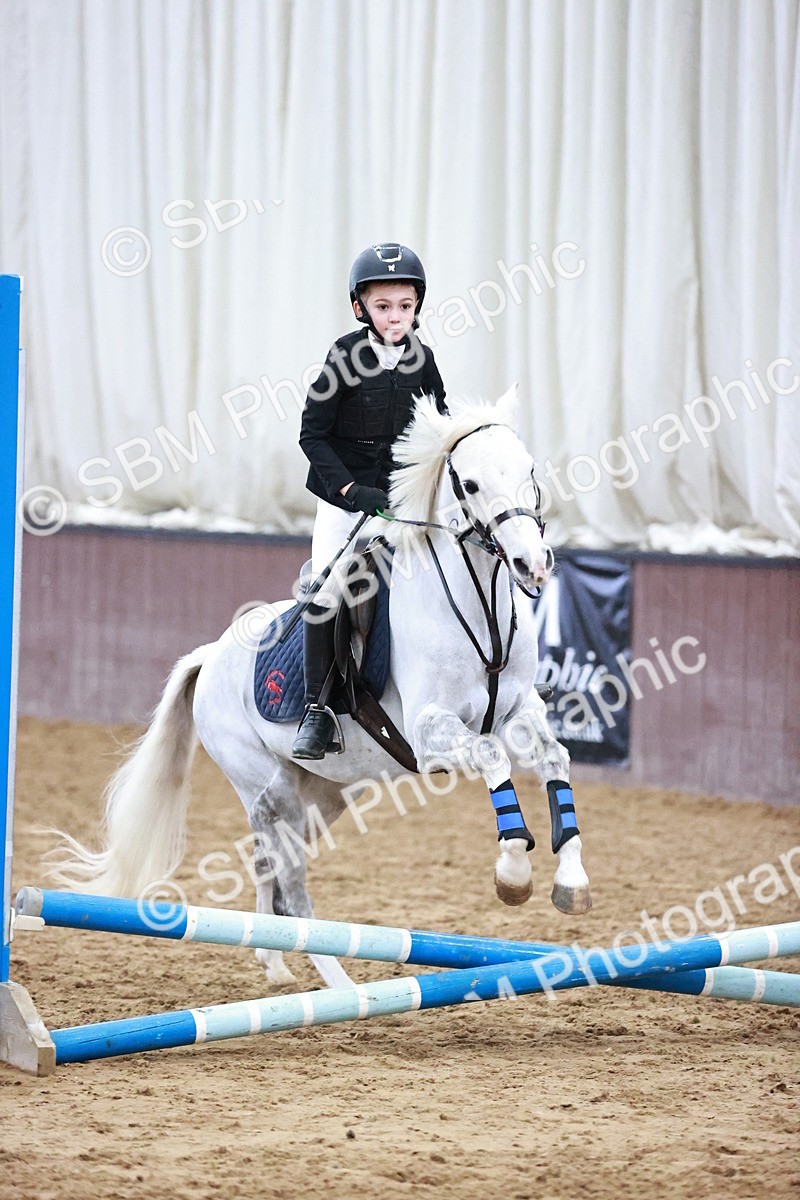 SBM_000208 - Class 1 - Cross Pole Jumping 30cm 40cm