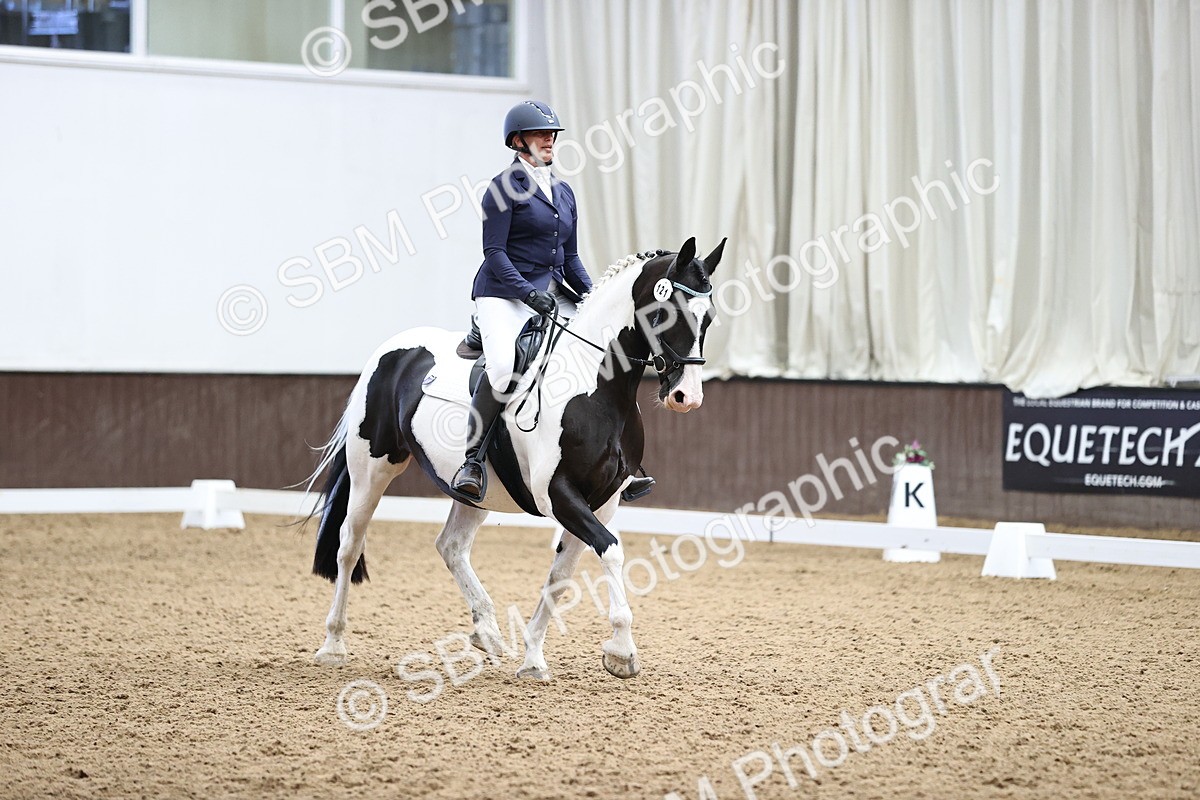 SBM_001822 - Novice 4 - 11.15-13.22