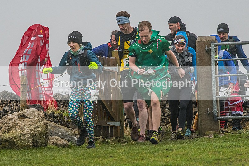 Litton-260 - Litton Christmas Cracker Fell Race Sunday 15th December 2024