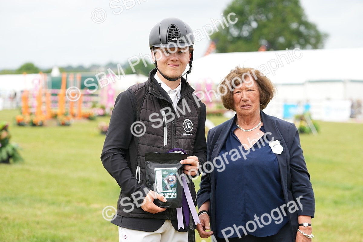 SBM_06641 - Class 202 - National 1.40m Open