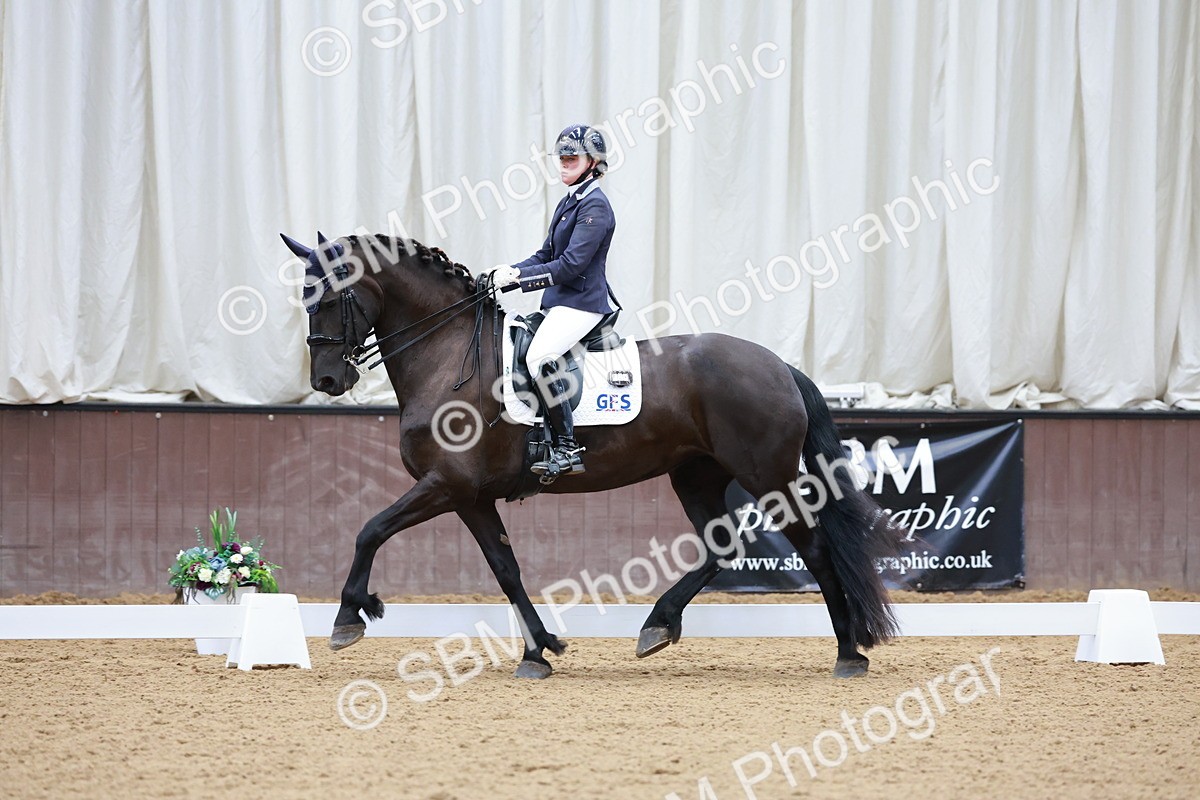 SBM_005920 - Class 3 - Medium 6 - 14.40-15.52