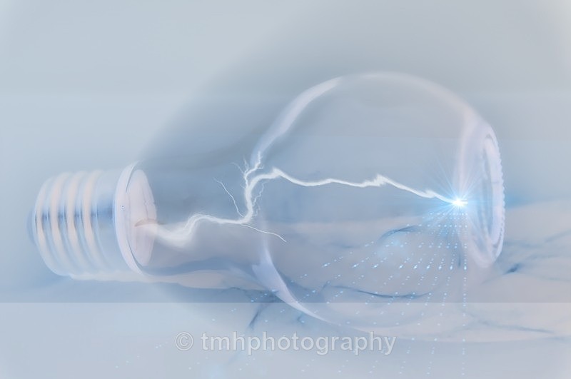 Light in Blue - Still Life / Contemporay Art