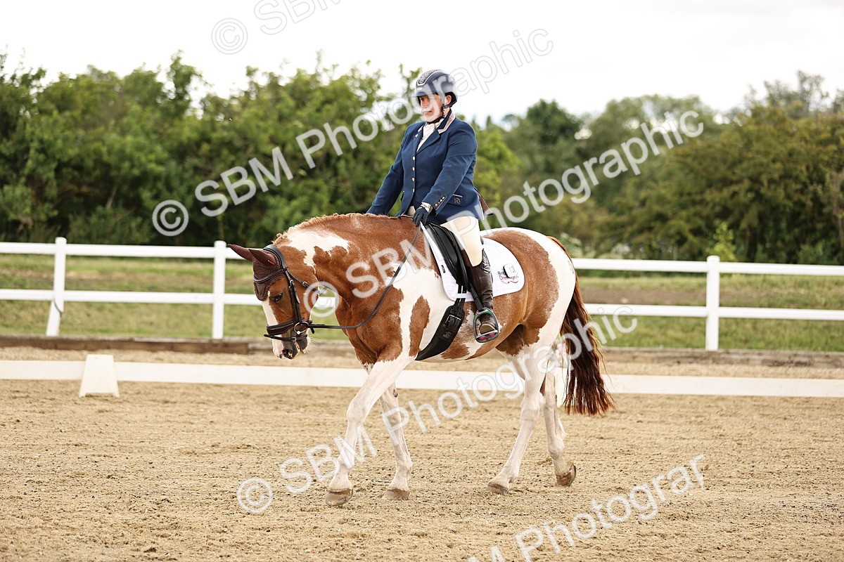 SBM_001950 - Class 2 - Novice 4 - 10.36-11.39