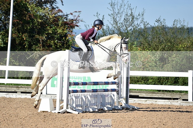 230903A-102252-03954 - Cls 18 Pony Brit Novice & 80cm Open