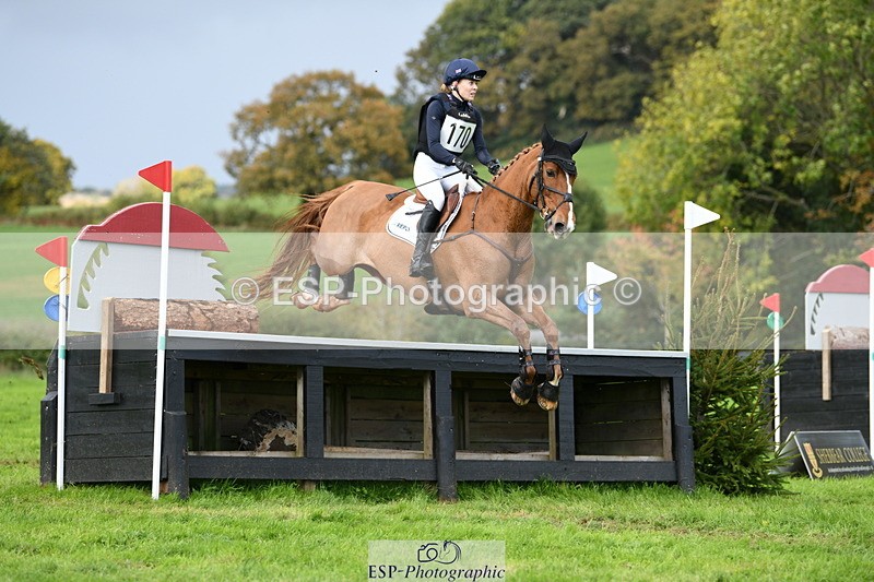 251024A-133116-12075 - B-170-Mollie.Summerland