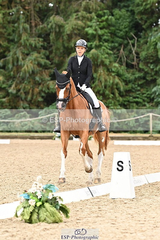 250808A-112229-00464 - 140-Laima.Davies-Romero