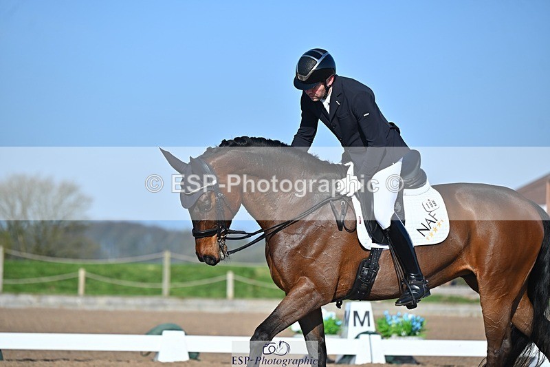 250405-080333-09281 - 189-Darren.Hicks-Lenika