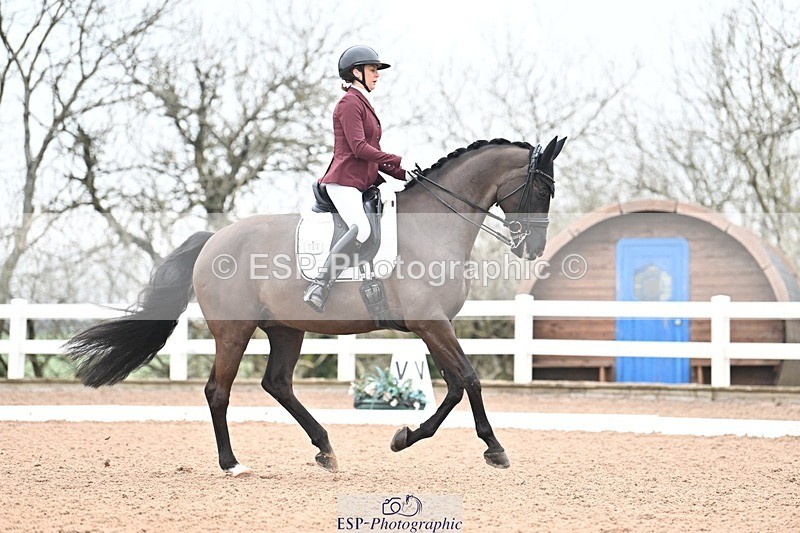 250216-113117-05109 - 184-Lucy.Palmer-La.Vida.loca