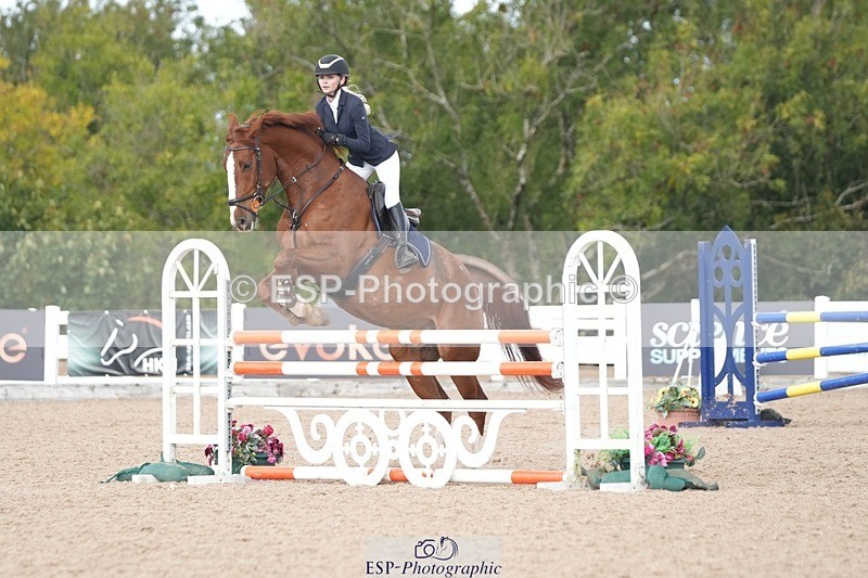 251005-133307-03563 - Cls 27 1.05m Amateur Qualifier