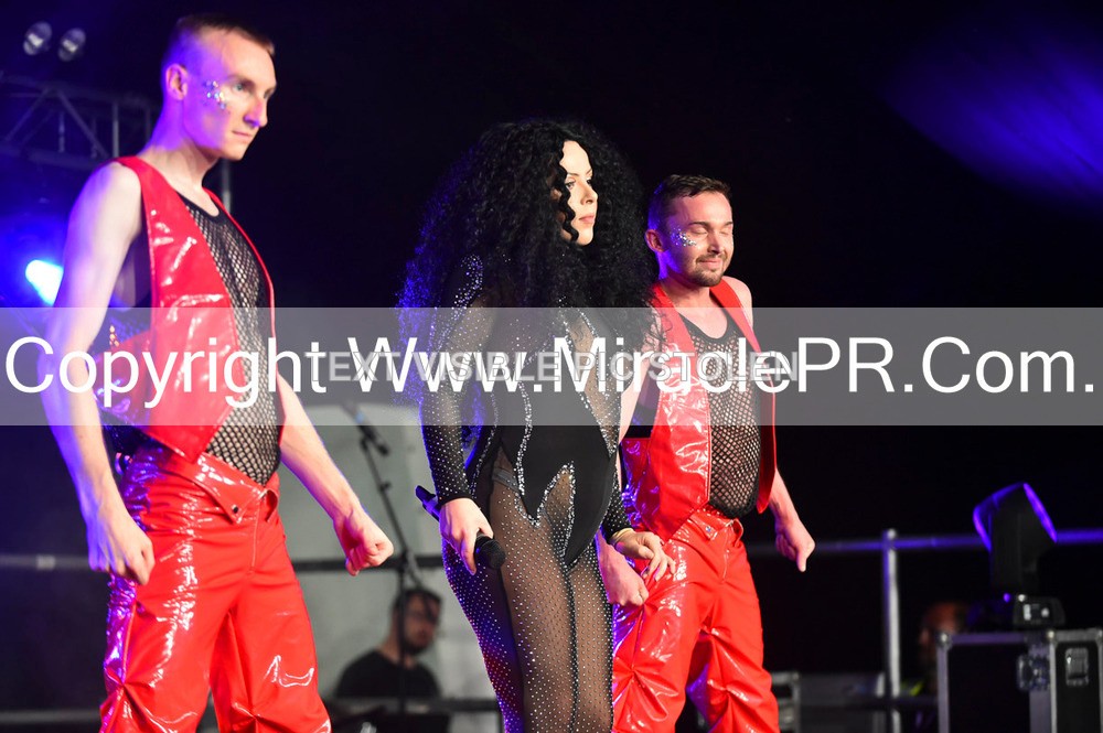 SH4_6767 - The Cher Experience