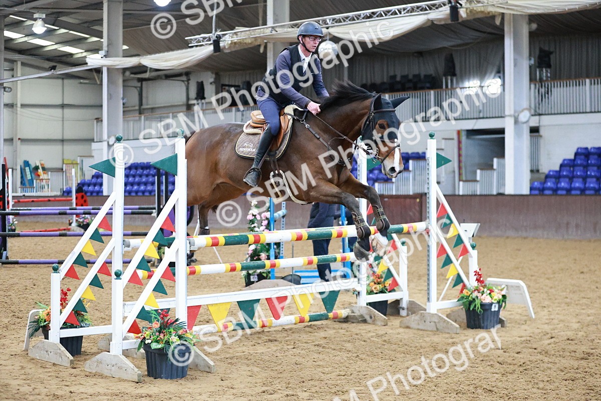 SBM_004050 - Class 11 - Senior Newcomers - 1.10m