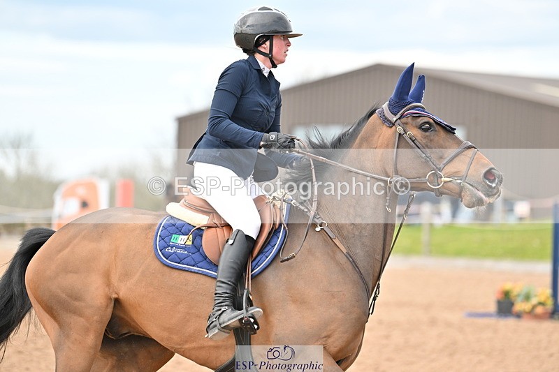 240418A-152336-04673 - Cls 9, 2 Star Big Tour 1.40m