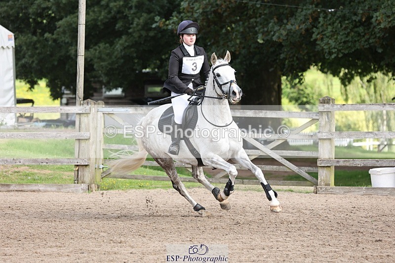 240803-094040-00107 - 003-Tabby_McKiernan-COSMIC_LADY