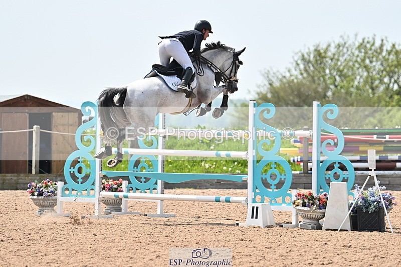 240510A-142055-08007 - Cls 23 Talent Seeker Inc 7yr old 14.10 to Finish