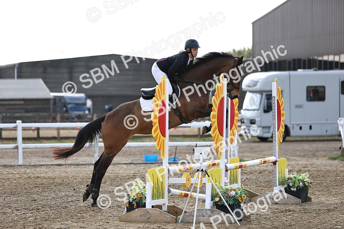 SBM_001716 - Class 8 - Clear Round