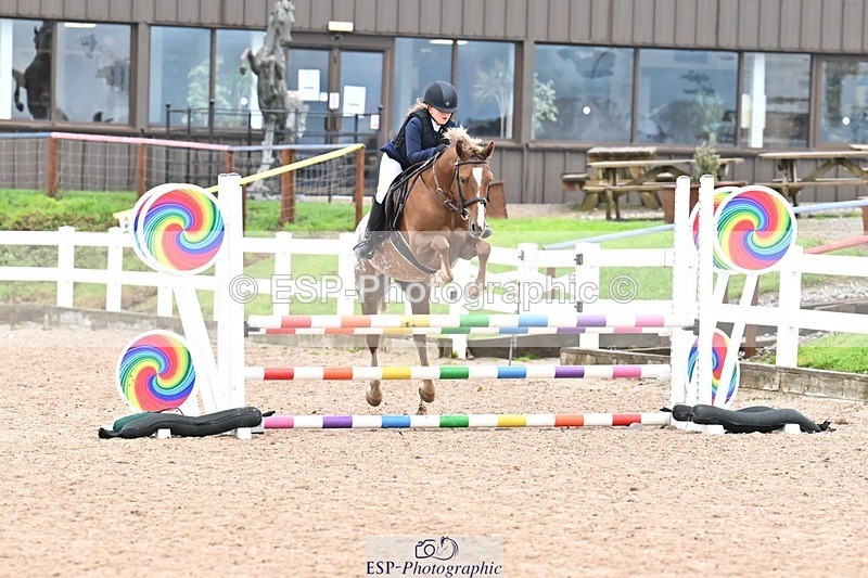 250920-151046-01723 - Cls 32 Stepping Stones