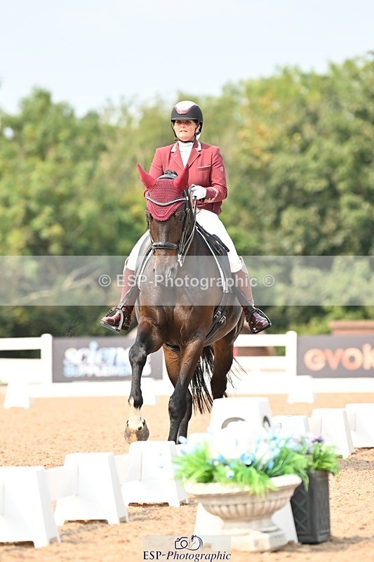 250816-152103-05833 - 035-Jane.LittlejohnNot.just.anyone