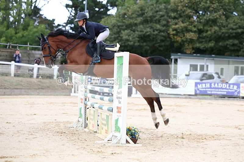 3E7A3038 - Class 8: Senior Newcomers/1.10m open