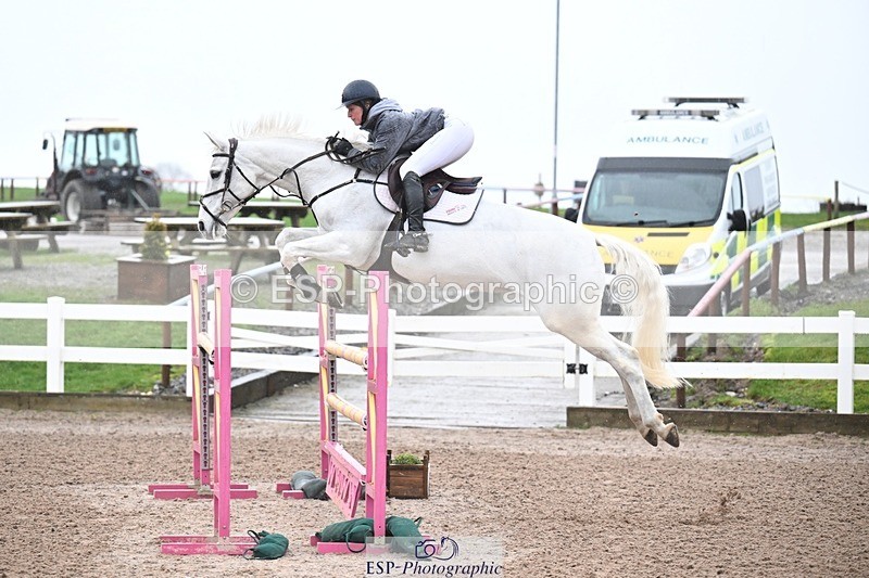 260130-132651-00556 - Cls 6 Foxhunter and 1.20m Open