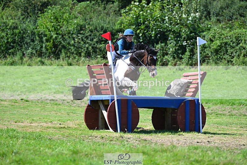 240811A-143017-04881 - 165-