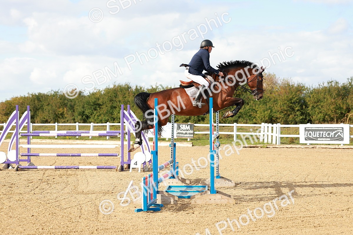 SBM_001976 - Class 5 - Senior Foxhunter - 1.20m