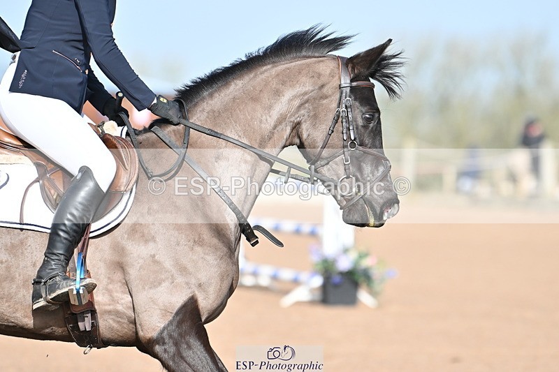 240315A-094838-00118 - Cls 1 Seniors 1.05 and 1.10m Open