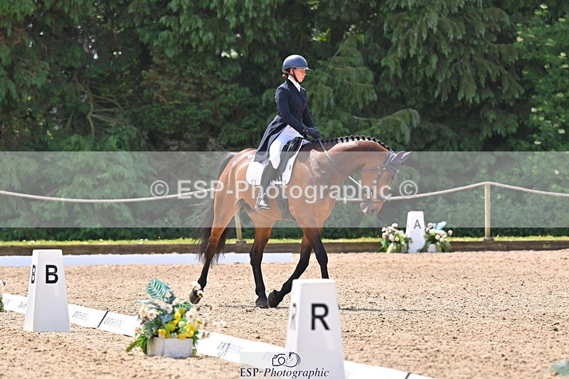 250523A-121921-06830 - C-281-Holly.Morris-NADIR.DE.LEAU