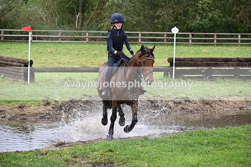 WJ6_4466 - Time at Photographer 11:57 to 12:14