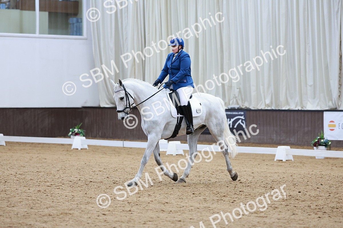 SBM_008166 - Class 6b - Novice 6 - 9.28-10.41