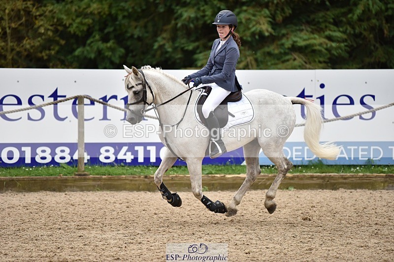 240802-114252-02785 - 90cm Round 1