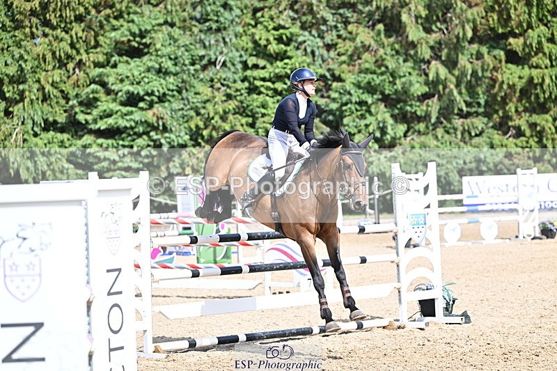 250704A-155947-11853 - Cls 23 Snr Foxhunter