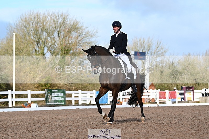 240218A-114414-06449 - 167-Mark.Forrest-Fidel.Von.Singng