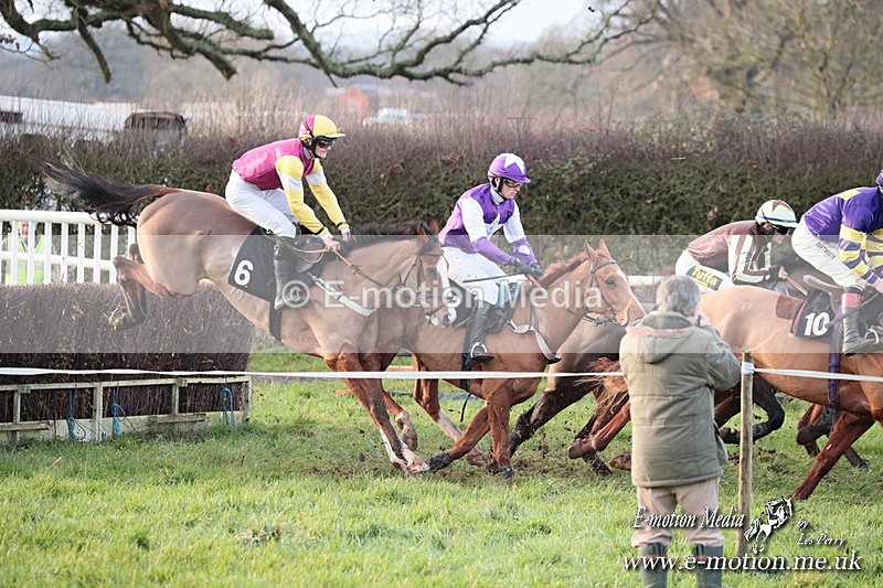 PtP 291224 812 - Harkaway Club PtP Chaddesley Corbett 29/12/24