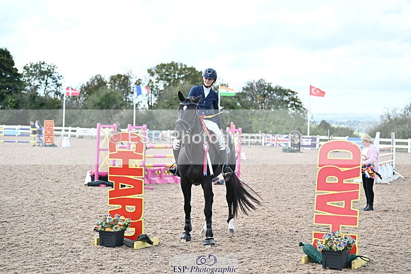 241005A-130423-03940 - SAT Cls 18 1.05m Amateur Jump Off and P