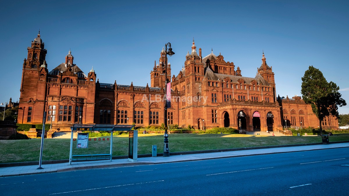 Setting Sun on The Kelvingrove Art Gallery and Museum - My Glasgow