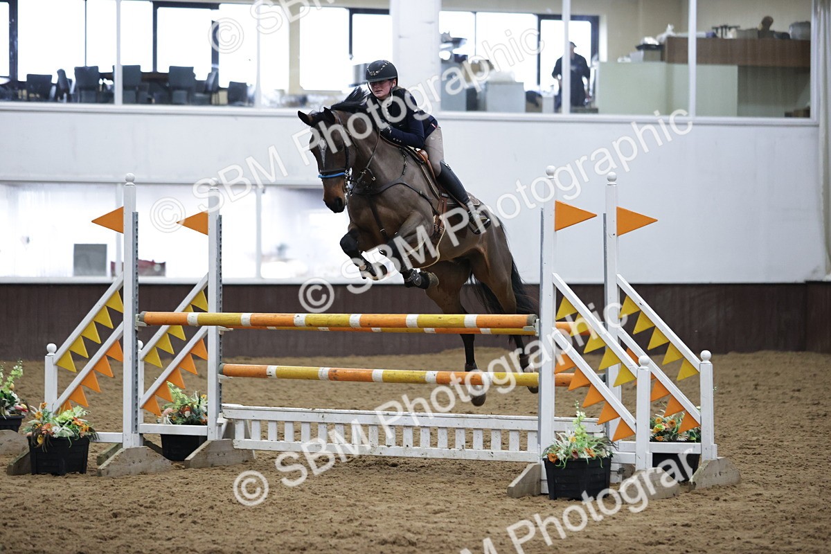 SBM_001463 - Class 4 - Senior Newcomers/ 1.10m Open