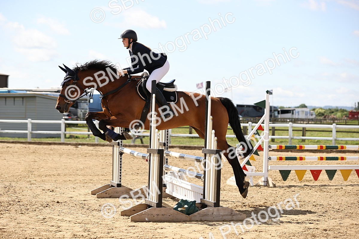 SBM_002101 - Class 9 - Senior British Novice - 90cm