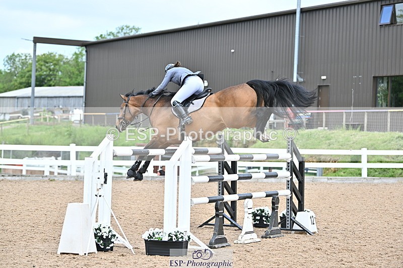 240523A-140602-02047 - Cls 5 National 1.30m