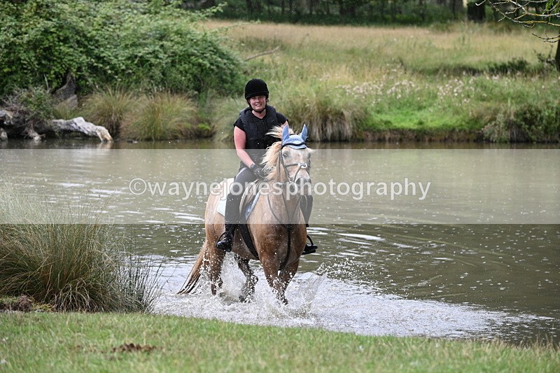 WJ7_5369 - Time at Water 14:00 to 14:53