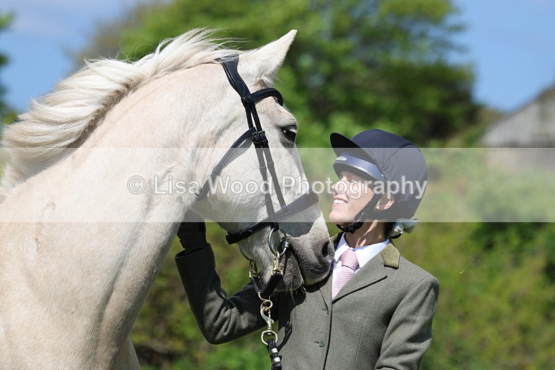 3E7A0395 - Class 19: Best Coloured in Hand