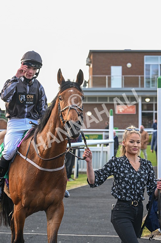 200424-Race 7-Two Brothers-7375