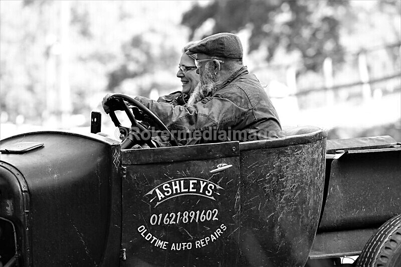 Pete Wilson 29-8-20-84 - Vintage Hot Rod Association